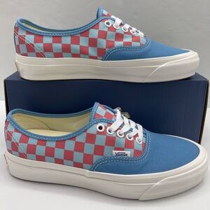 Vans • WMNS Lx Authentic 44
Checkerboard Heritage Blue
Checkered Canvas Sneakers